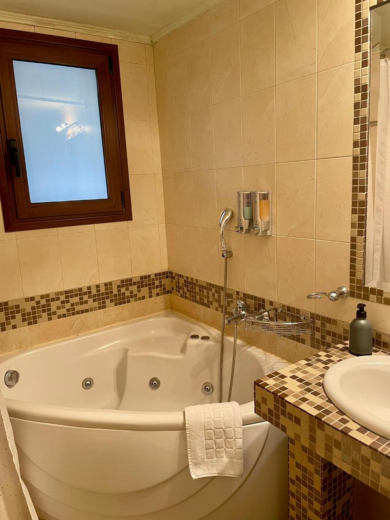 Guesthouse Стемніца Екстер'єр фото